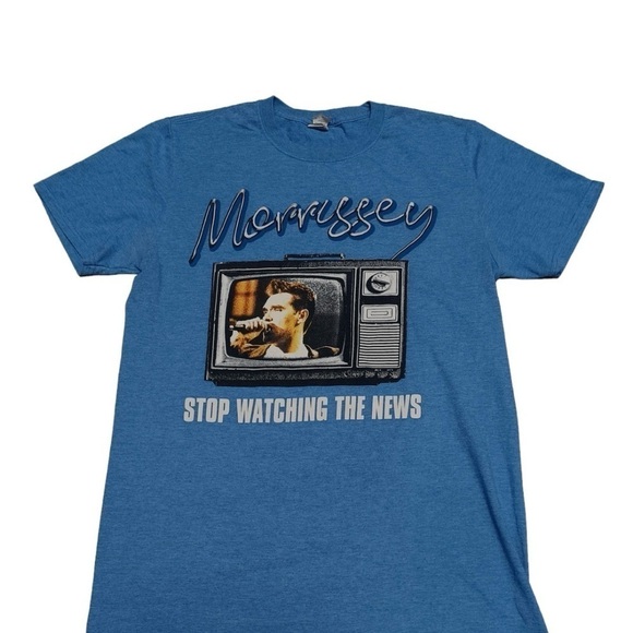 MORRISSEY STOP WATCHING THE NEWS
GILDAN TEE SIZE 2XL - Picture 1 of 9